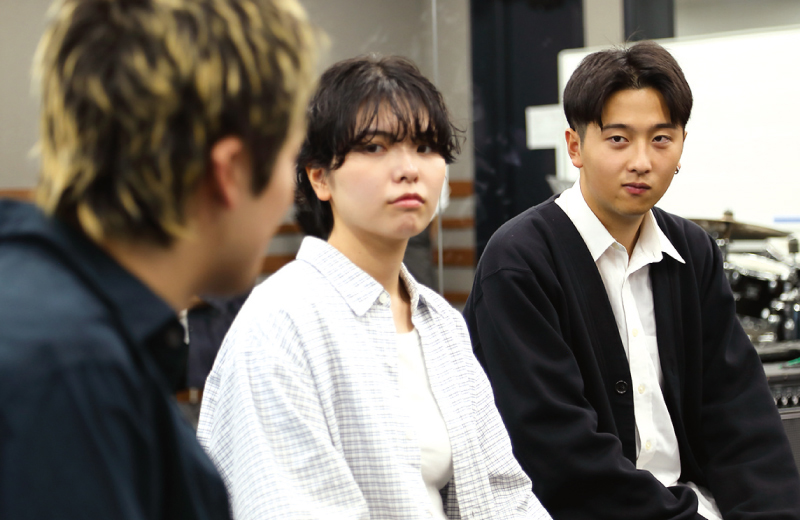 職業対談 業界で大活躍中の卒業生×在校生